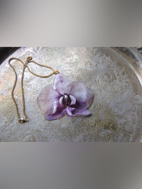 Jewelry - Orchid Necklace